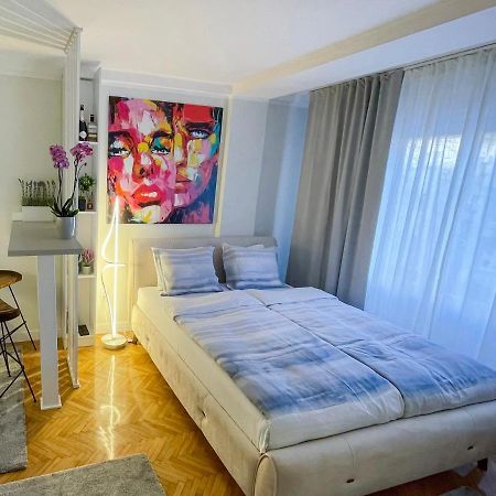Apartament Skadarlija Colorway Belgrad Zewnętrze zdjęcie