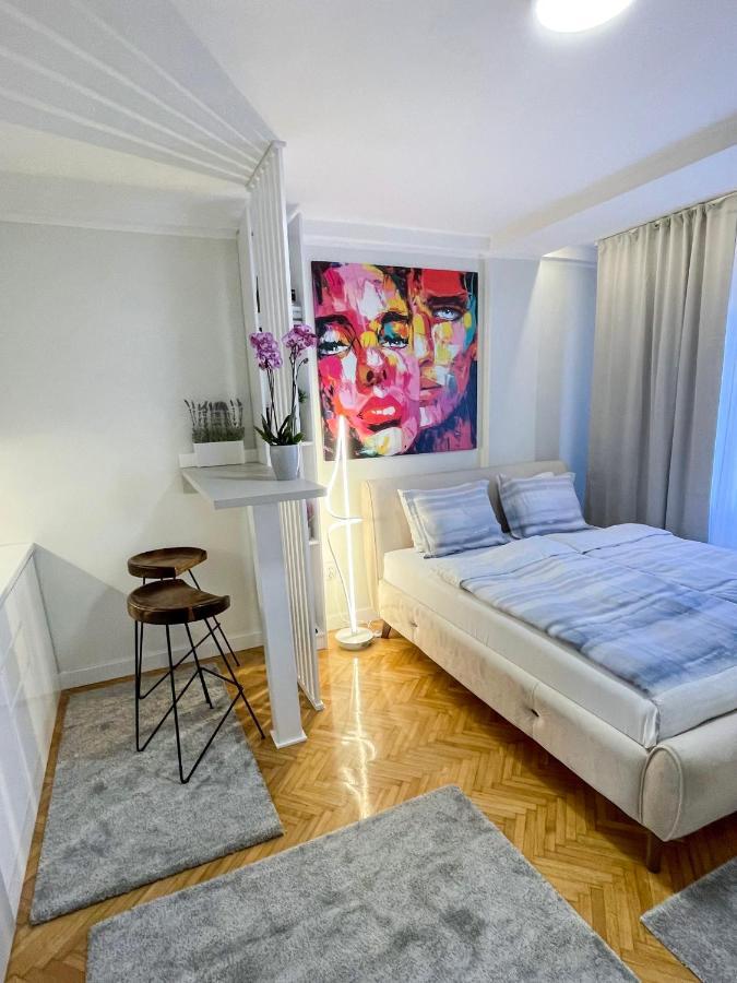 Apartament Skadarlija Colorway Belgrad Zewnętrze zdjęcie
